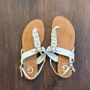 Guess Women's White and Tan Sandals